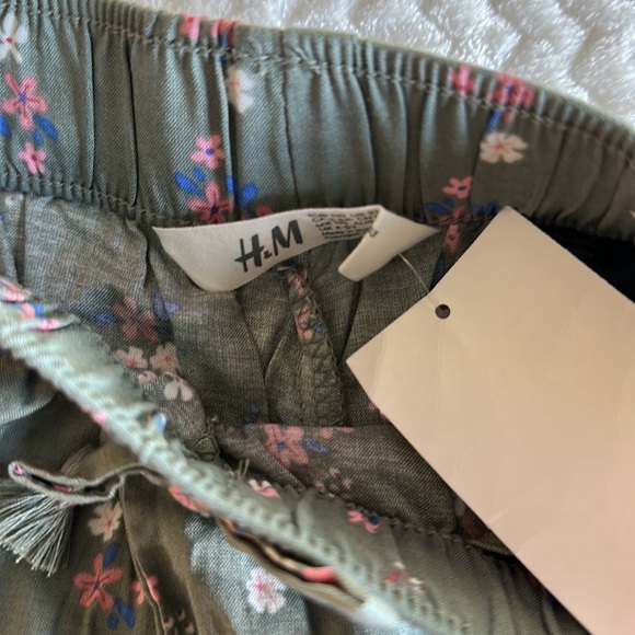 NWT H&M Joggers - Picture 3 of 4
